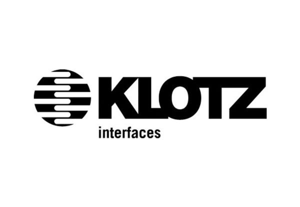 Bilde av Klotz AES-kabel OT206 med blå hette, 3m